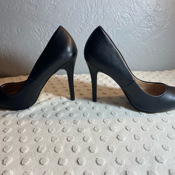 NWOT CHARLES by Charles David Womens Pact Smooth Pointed Toe Stiletto - Picture 14 of 16